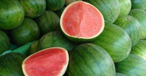 女生回吃瓜,女生回吃瓜背后的故事