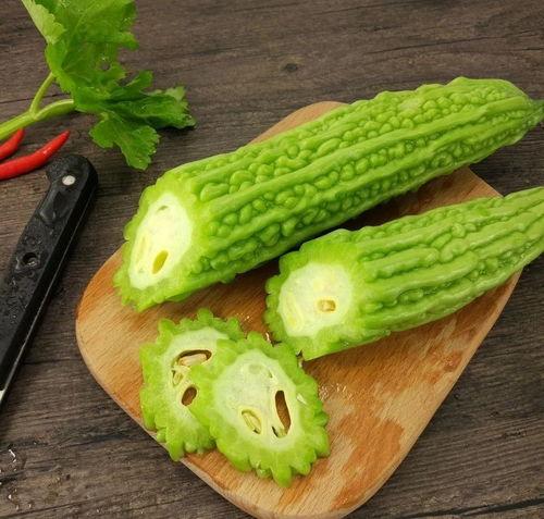 汀汀吃瓜